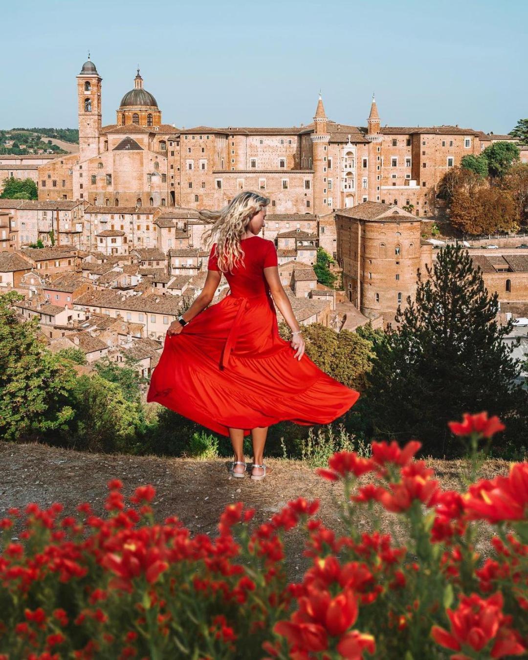 Castelleone di SuasaCasa Borgo Fonte别墅 外观 照片