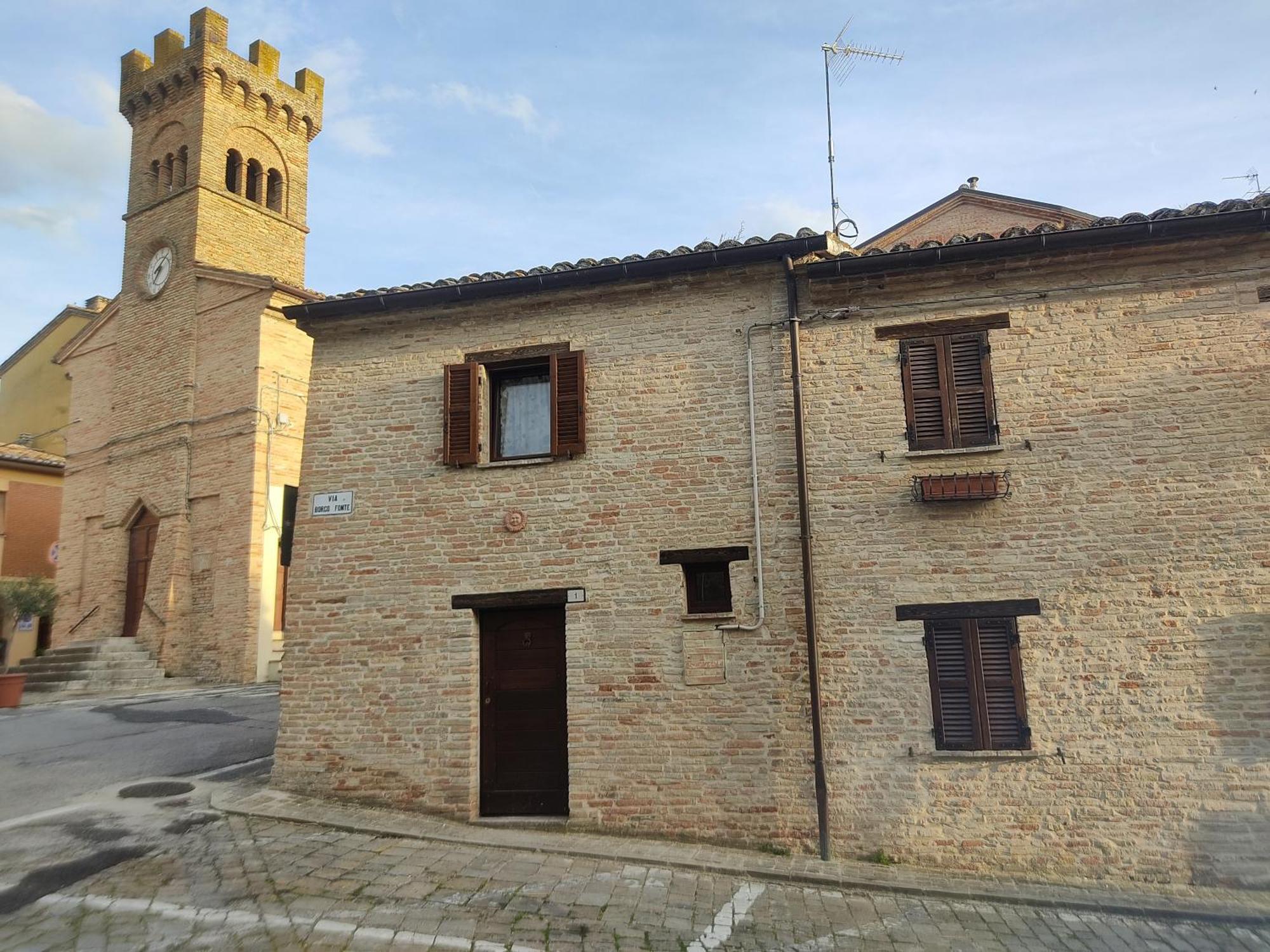 Castelleone di SuasaCasa Borgo Fonte别墅 外观 照片